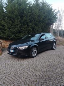 Audi A3 Sedan 1.6 TDI 116 CV Sport
