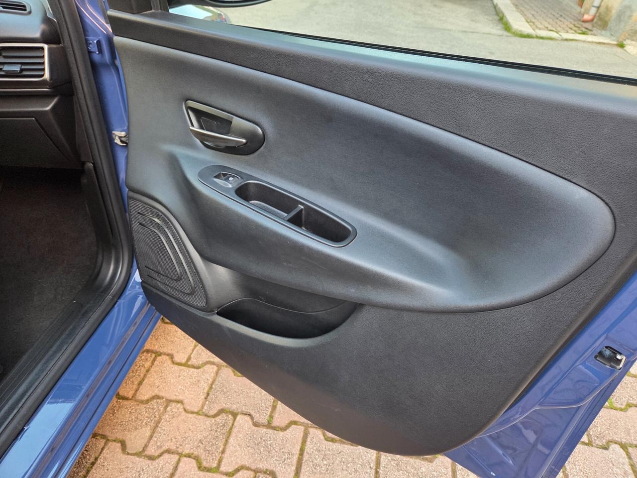 Lancia Ypsilon 1.2 69 CV 5 porte GPL Ecochic