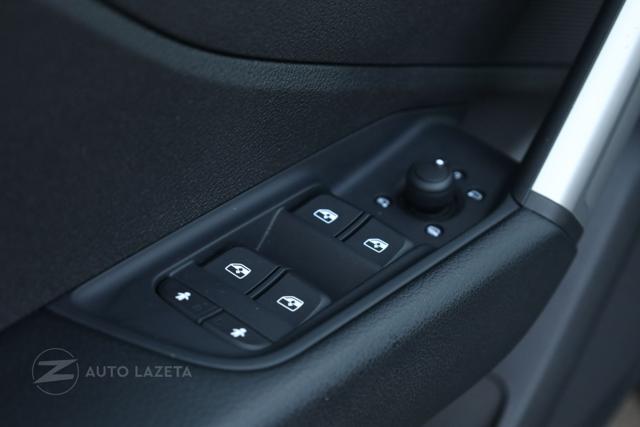 AUDI Q2 30 TFSI Business Advanced