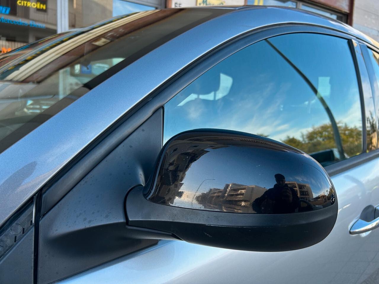 Lancia Ypsilon 0.9 TwinAir 85 CV 5 porte S&S Platinum