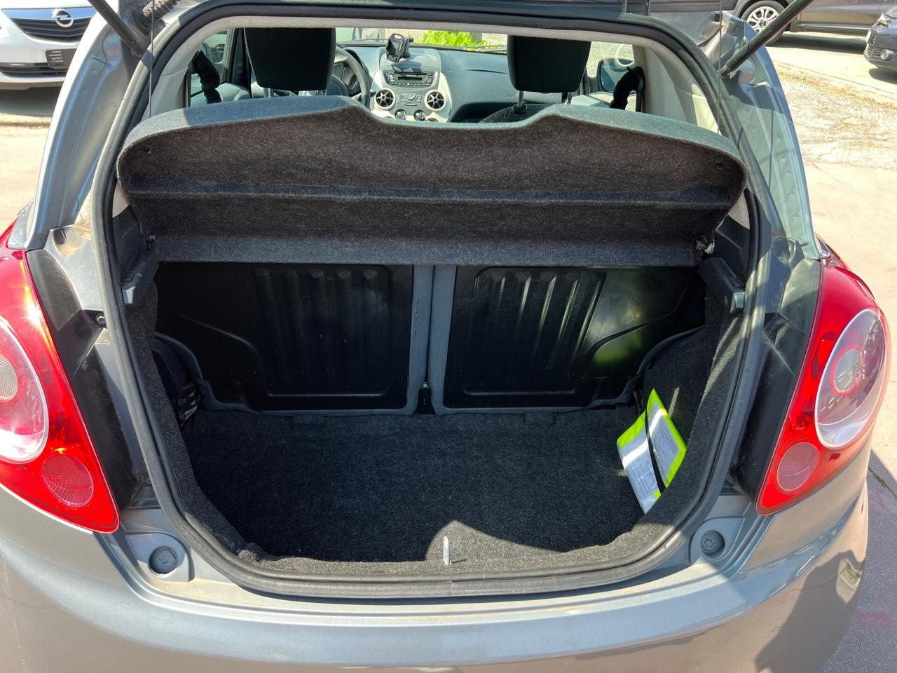 Ford Ka 1.2 8V 69CV Titanium