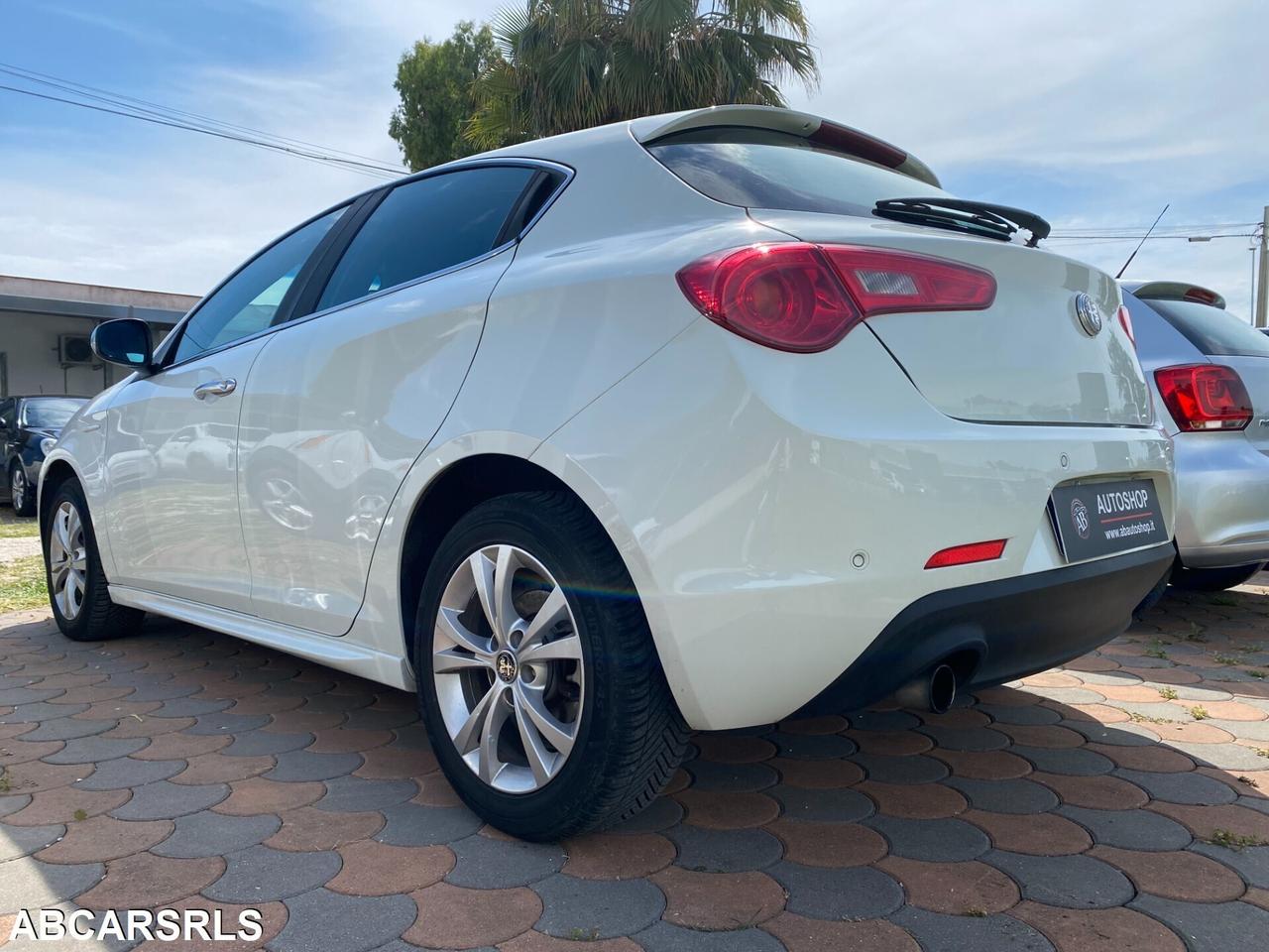 ALFA ROMEO - Giulietta - 1.6 JTDm-2 105 CV Exclusive - FINANZIABILE