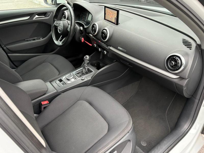 Audi A3 Sportback 30 1.6 tdi Sport 116cv s-tronic