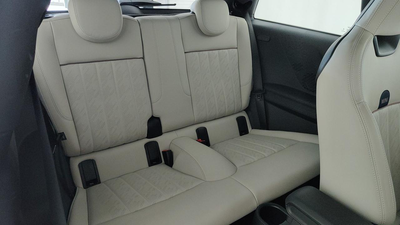 MINI Mini Cooper F66 3p - Mini Cooper 3p 1.5 C Favoured auto