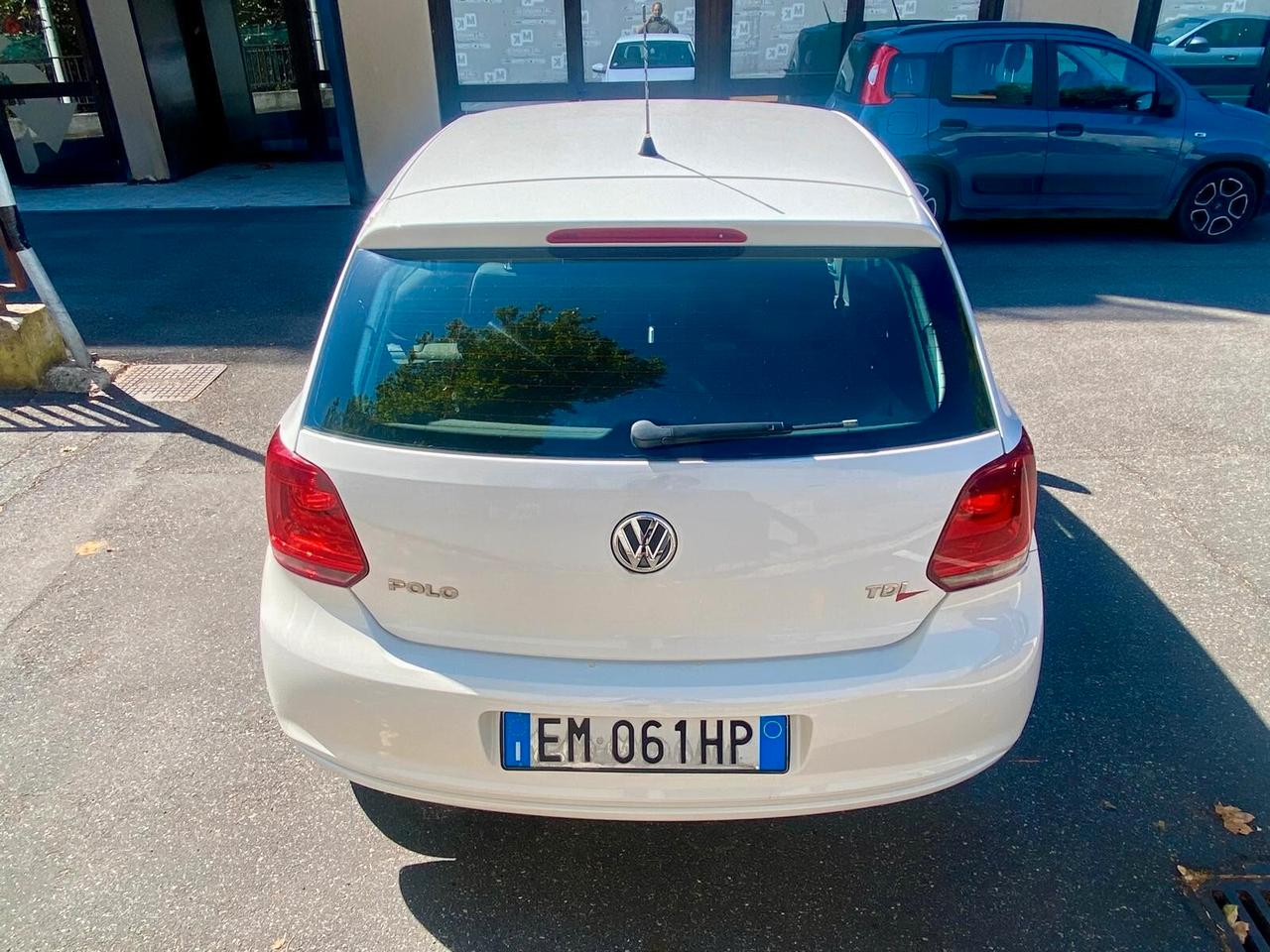 Volkswagen Polo 5p 1.2 tdi COMPLETAMENTE TAGLIANDATA -GARANZIA -NEO PATENTATI