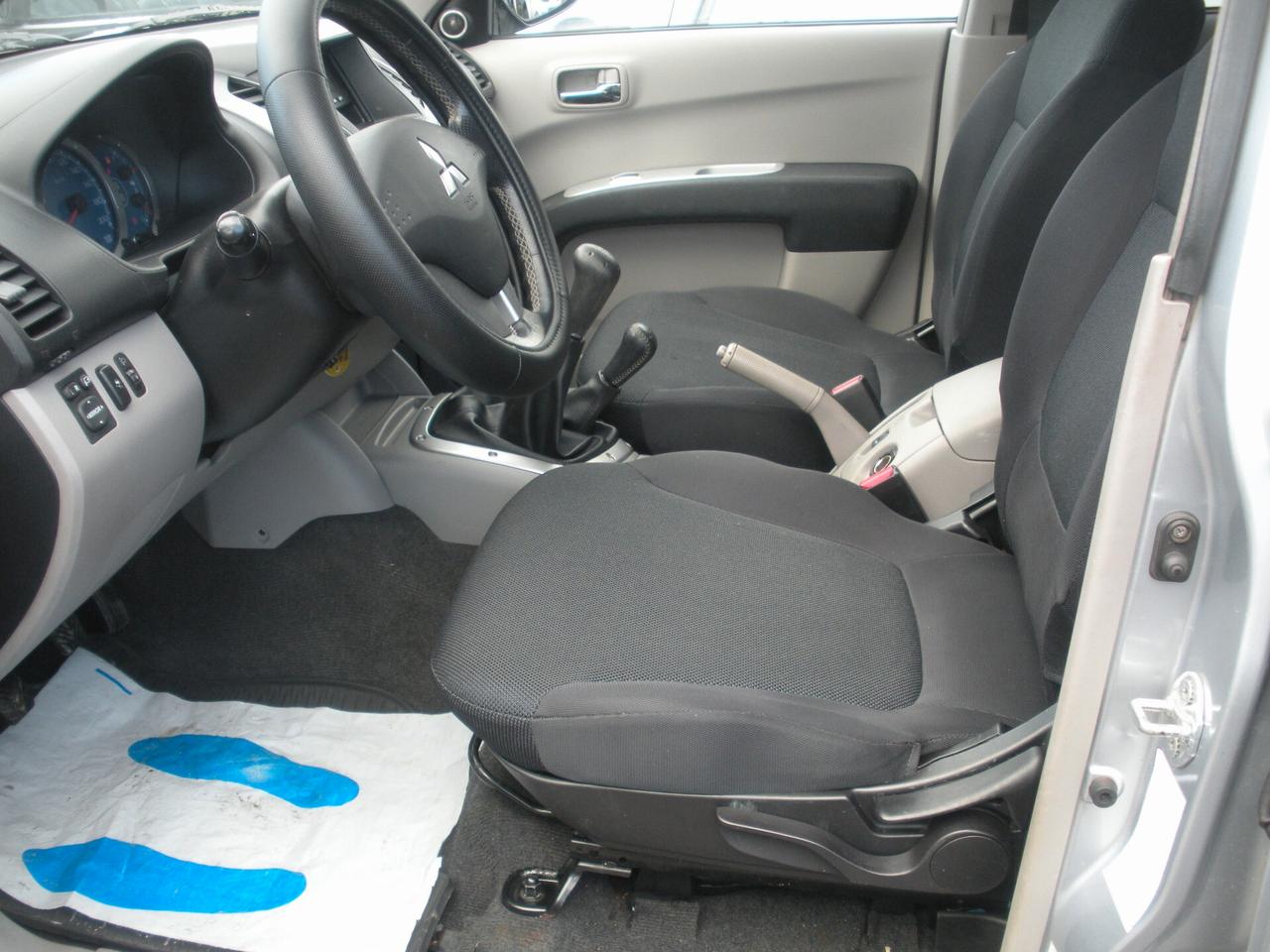 Mitsubishi L200 2.5 DI-D/136CV Double Cab Intense ''SPORT''