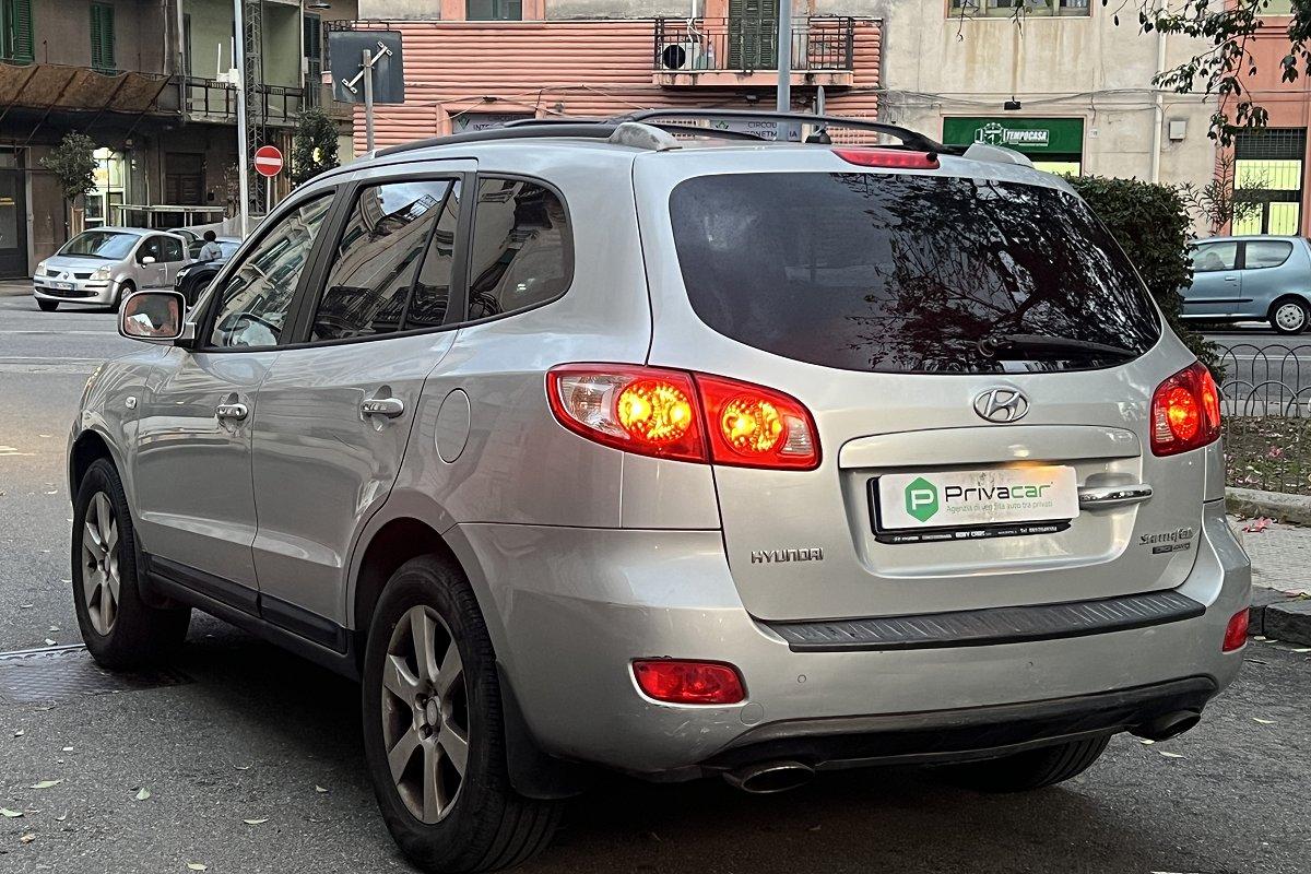 HYUNDAI Santa Fe 2.2 CRDi VGT Dynamic Sun 5 p.ti