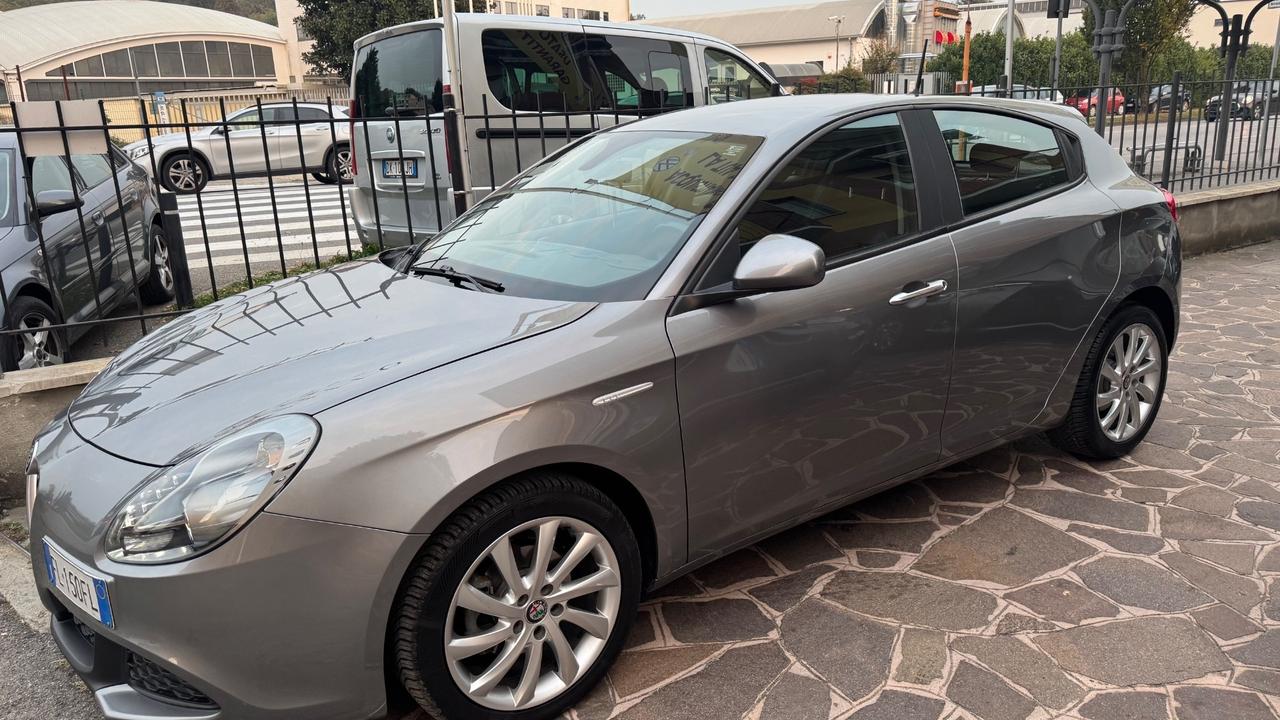 Alfa Romeo Giulietta 1.6 JTDm TCT 120 CV Super