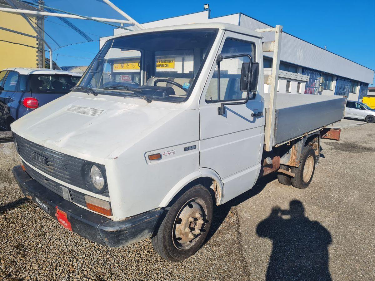 FIAT Furgone Cassone fisso