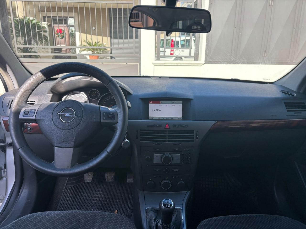 Opel Astra 1.9 16V CDTI 150CV 5 porte Cosmo