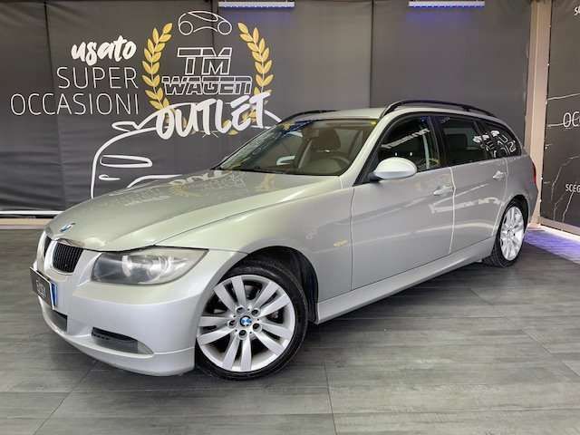 BMW 320 d Touring Attiva