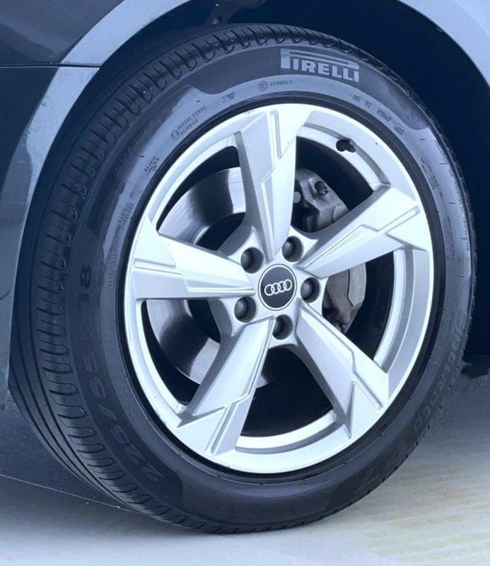 Audi A6 A6 Avant 40 2.0 TDI S tronic Business Sport