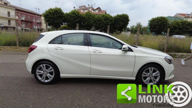 MERCEDES-BENZ A 180 d Sport