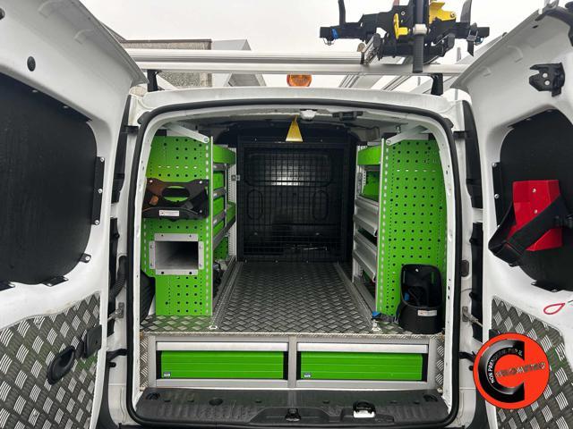 RENAULT Kangoo Z.E. 44 KW N1 ALLESTITO-CRUISE-BATTERIE DI PROPRETA'-