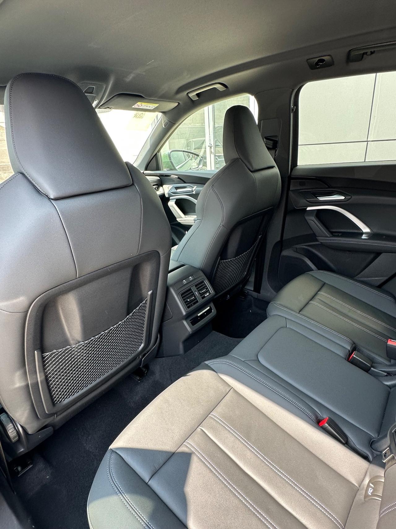 Audi Q5 2.0 tdi mhev+ possibilità noleggio no scoring