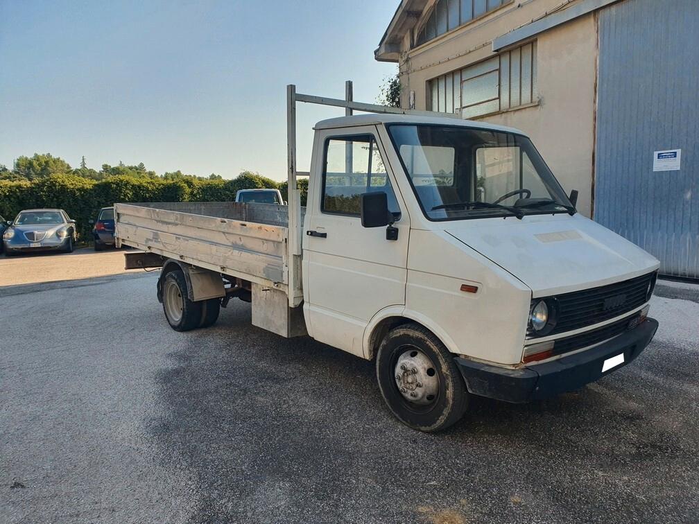 Iveco Daily I 35-8 2.4 D 72CV Cassone Fisso