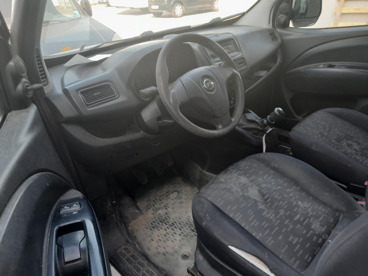 Opel combo motore rotto