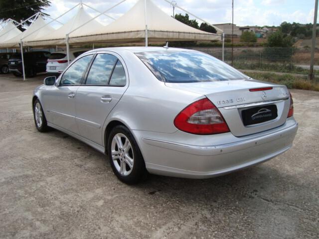 Mercedes- E 220 CDI cat EVO Avantgarde