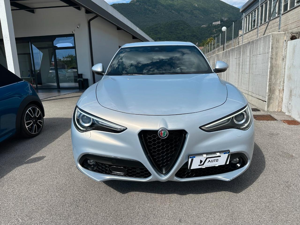 Alfa Romeo Stelvio 2.2 t Sprint Q4 190cv auto