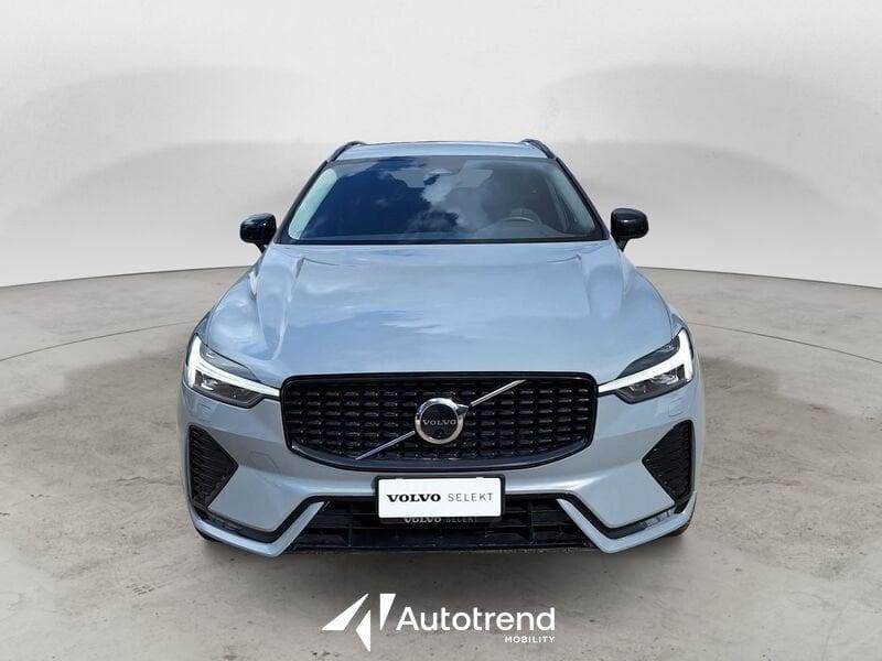 Volvo XC60 B4 197+12 CV Automatica Mild Hybrid Plus Dark