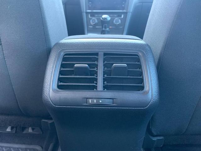 VOLKSWAGEN Golf 1.5 TGI 5p. Business BlueMotion Technology