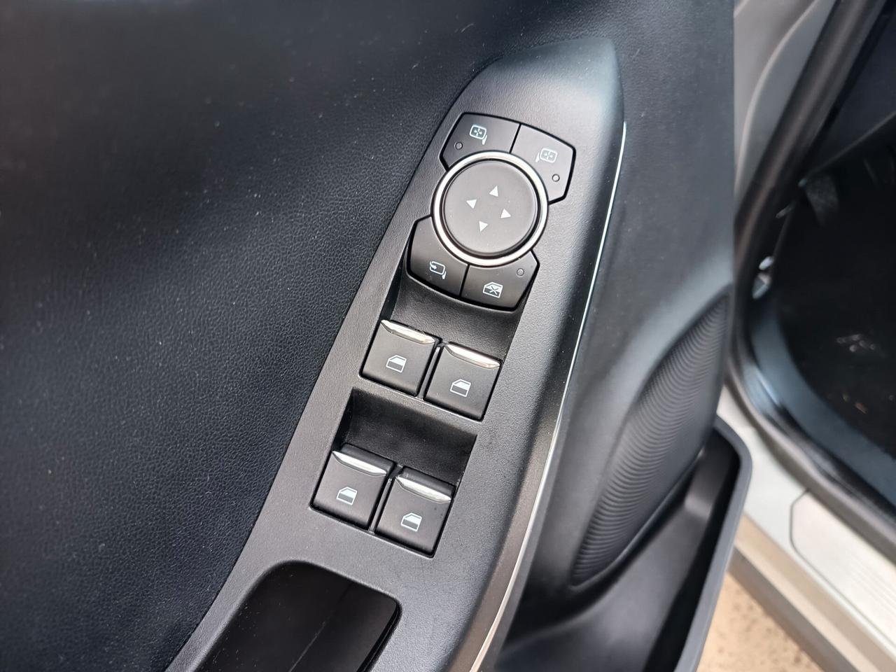 Ford Puma 1.0 EcoBoost Hybrid 125 CV S&S Titanium