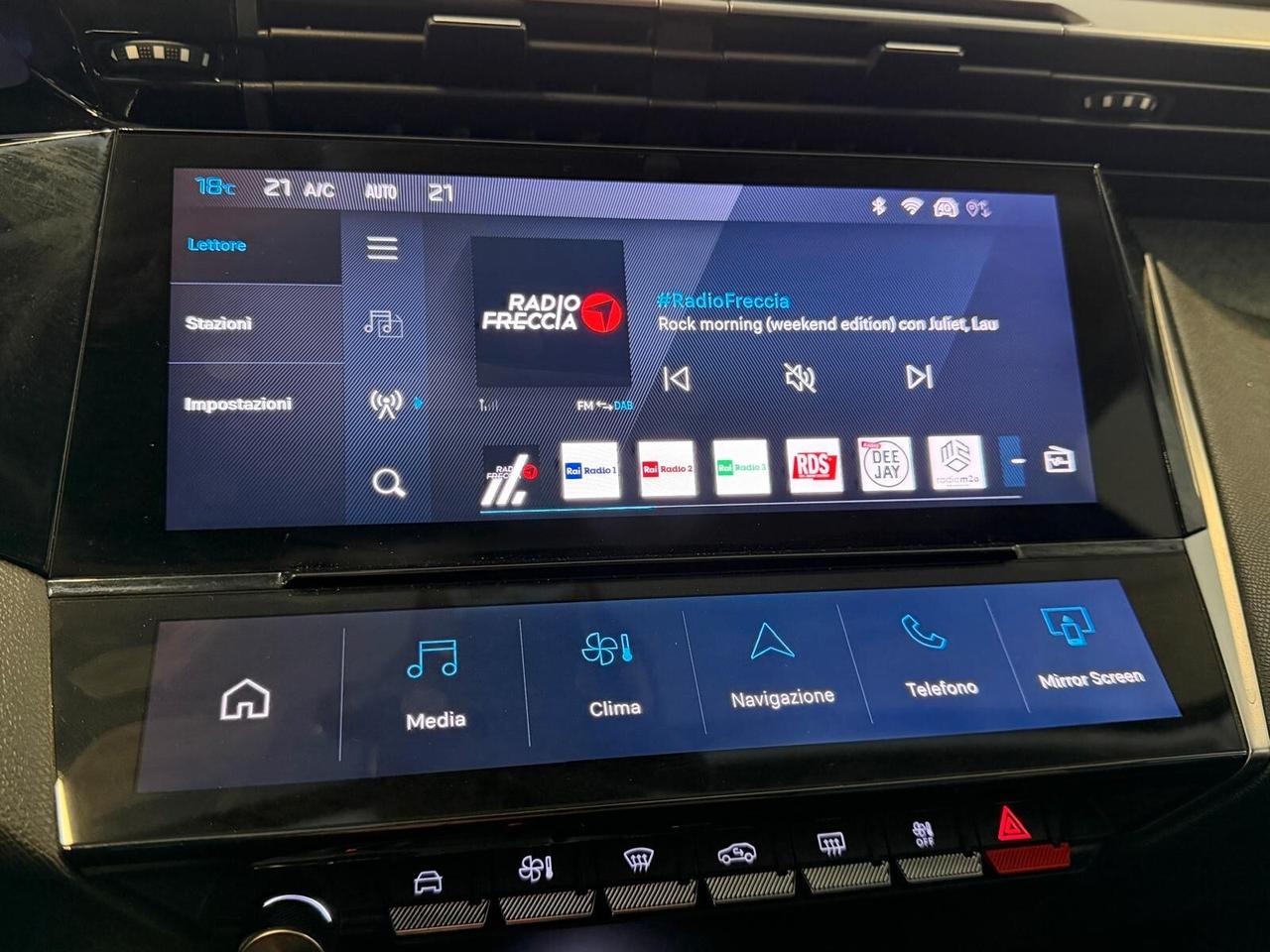 PEUGEOT 308 S.W. ALLURE 1.5 EAT8 130CV PELLE NAVI OK NEOPATENTATI ANNO 2023