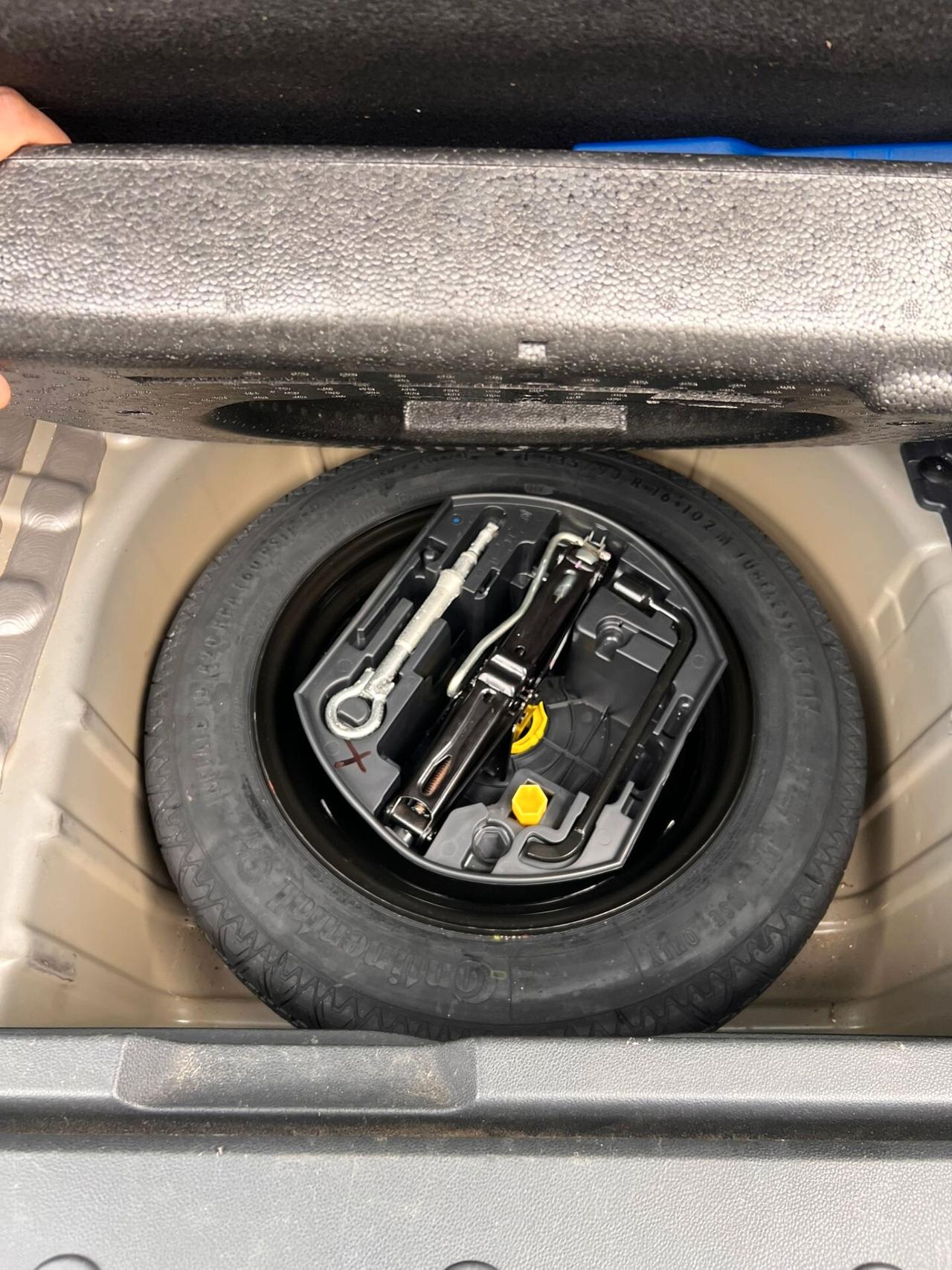 Peugeot 3008 1.6 HDi 110CV Business