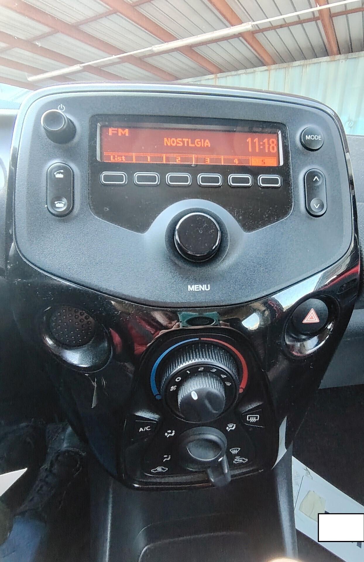 Citroen C1 VTi 72 5 porte Urban Ride - NEOPATENTATI