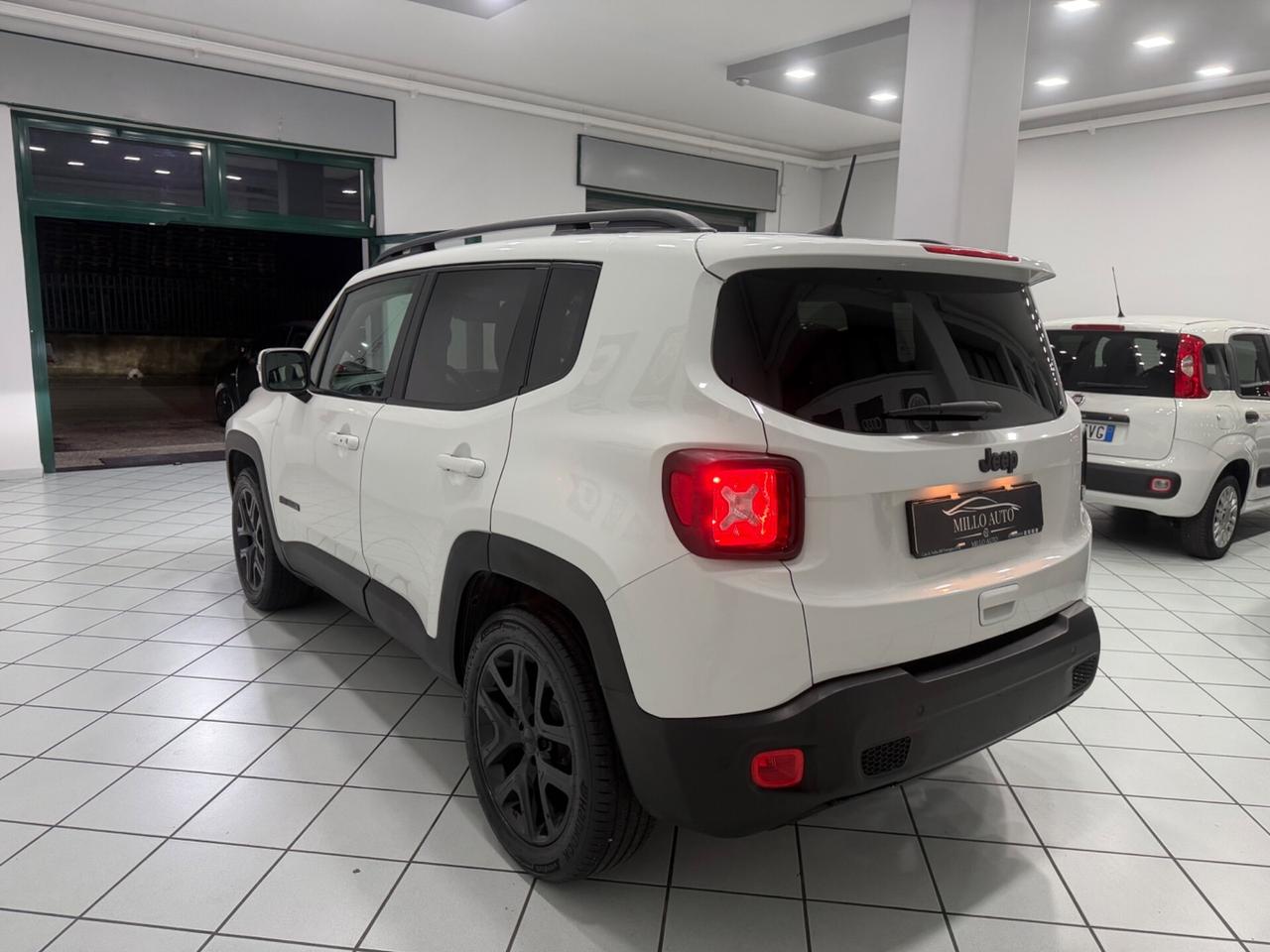 Jeep Renegade 1.6 Mjt DDCT 120 CV Night Eagle