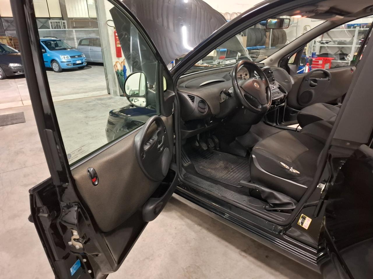 Fiat Multipla 1.6 16V Natural Power Emotion