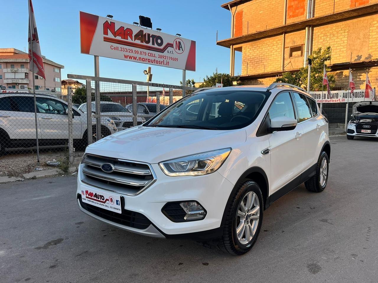 Ford Kuga 1.5 120 CV .2WD Titanium