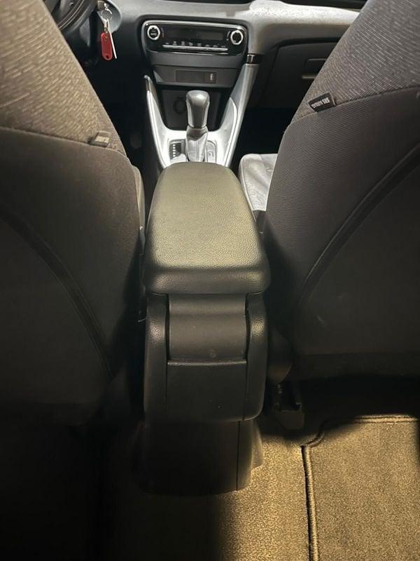 Toyota Yaris Yaris 1.5 Hybrid 5 porte Business