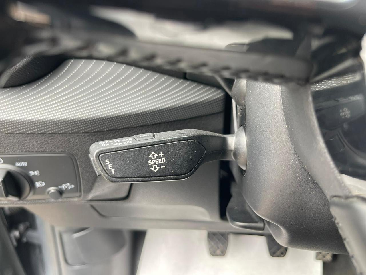 Audi Q2 1.6 TDI Business FULL LED