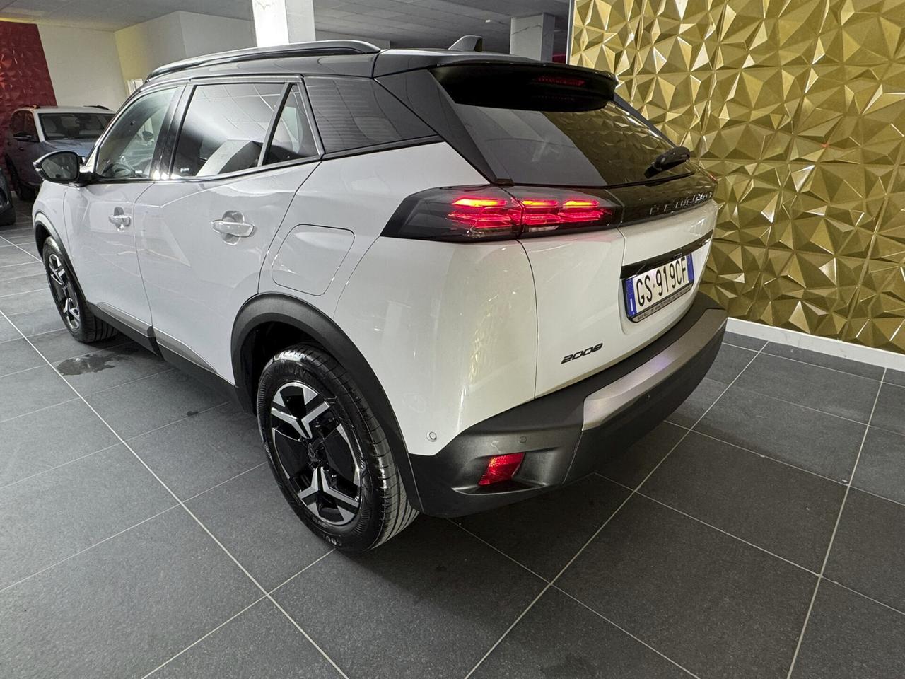 Peugeot 2008 BlueHDi 130 S&S EAT8 GT