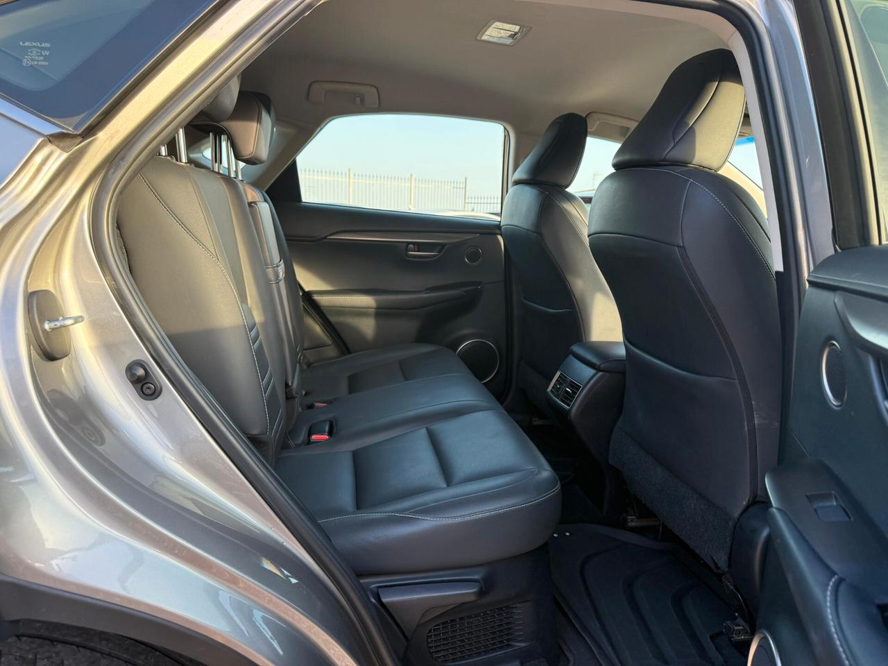 Lexus NX 300h Hybrid 4WD Luxury