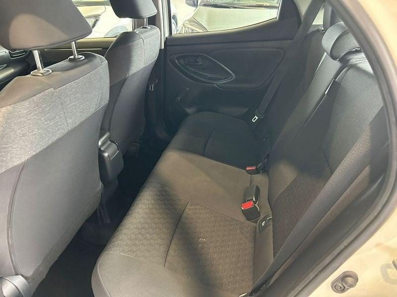 Toyota Yaris Hybrid Active MY22