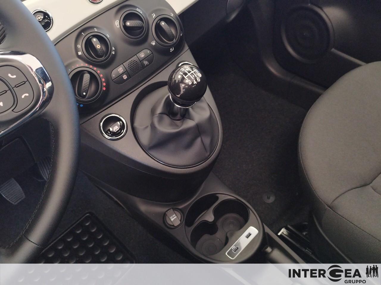 FIAT 500C 1.0 hybrid 70cv