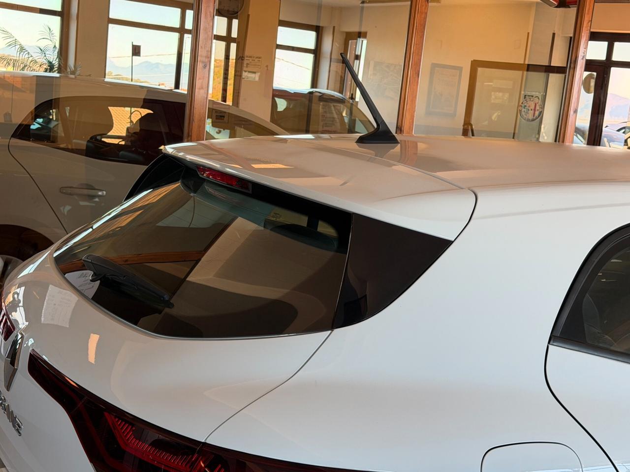 Renault Megane 1.5 BLUEDCI 115 cv. 5 porte BUSINESS (Nav)