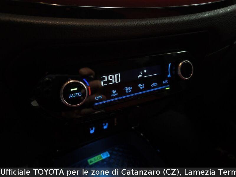 Toyota Aygo X Aygo X 1.0 VVT-i 72 CV 5p. Undercover