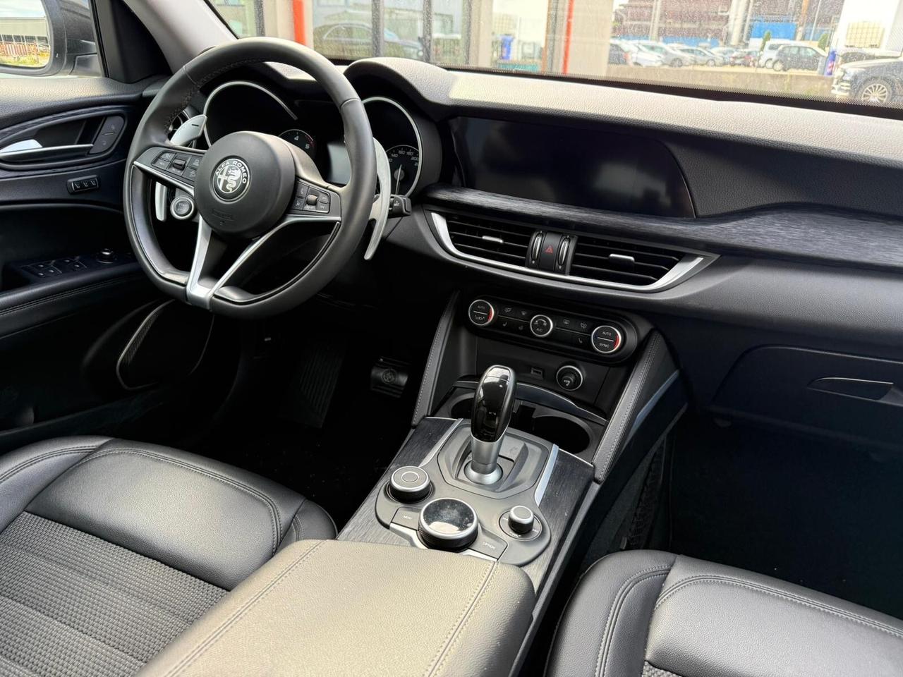 Alfa Romeo Stelvio 2.2 Turbodiesel 210 CV AT8 Q4 Business