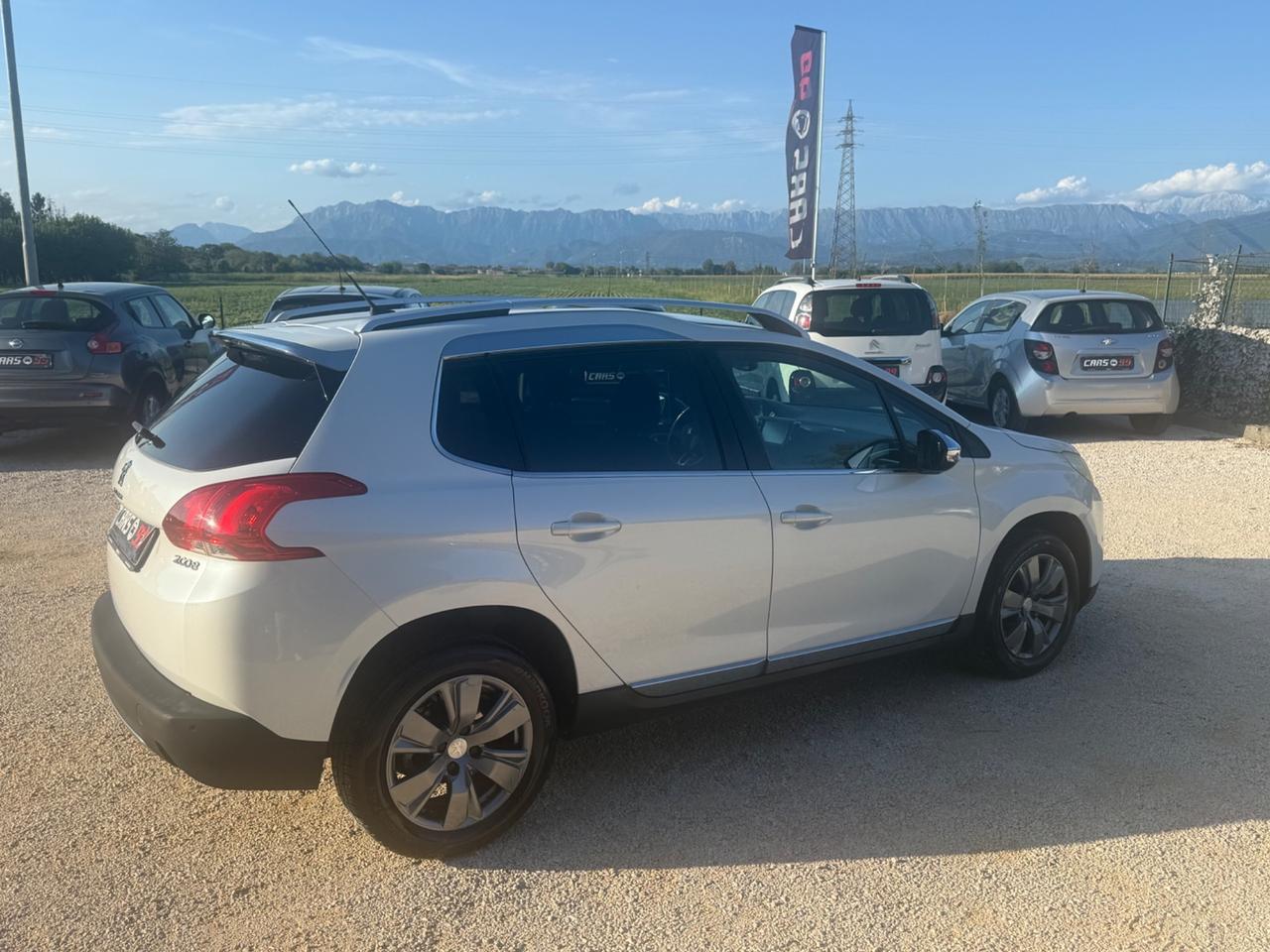 Peugeot 2008 PureTech 82 Allure