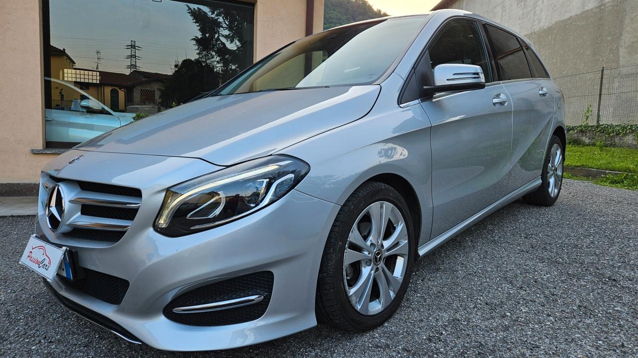 Mercedes-benz B 180 d Sport Retrocamera Fulled!