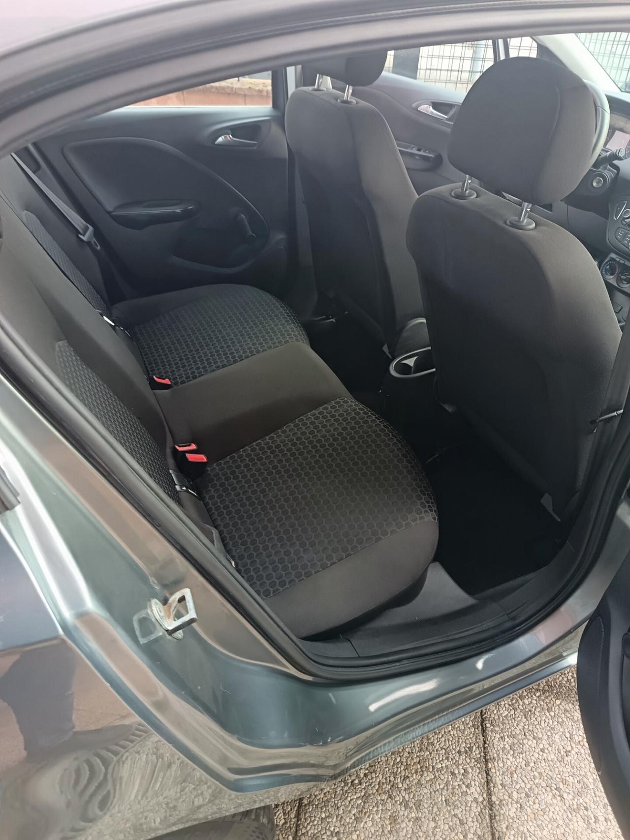 Opel Corsa 1.2 5 porte n-Joy