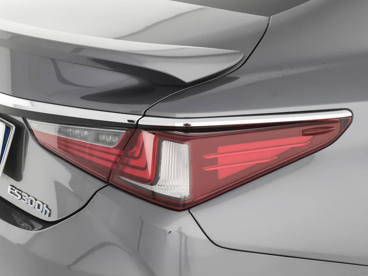 Lexus ES 300h 2.5 Executive