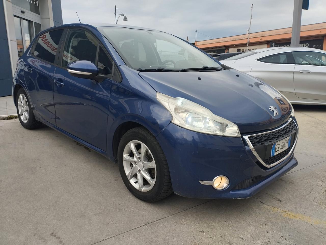 Peugeot 208 1.4 HDi 68 CV. ACTIVE PACK