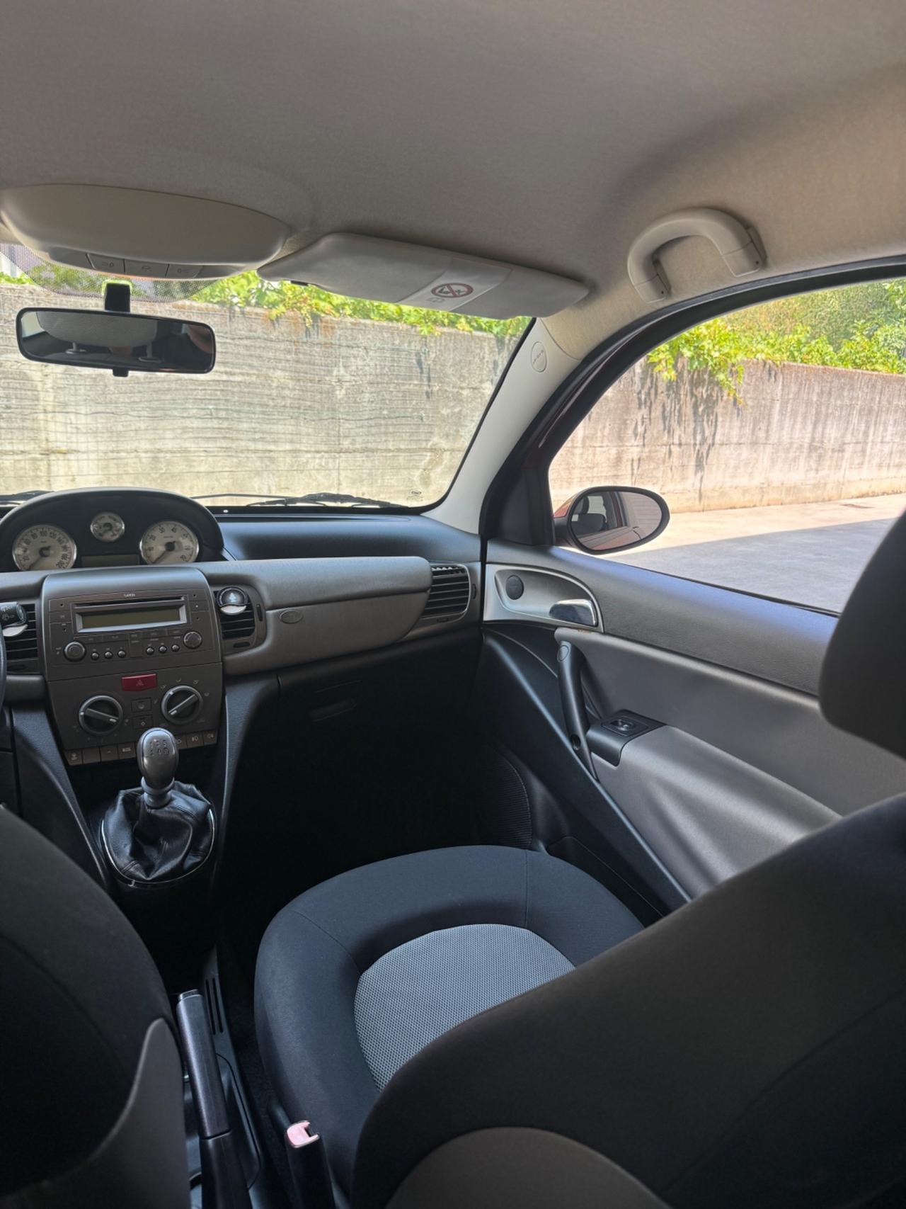 Lancia Ypsilon 1.2
