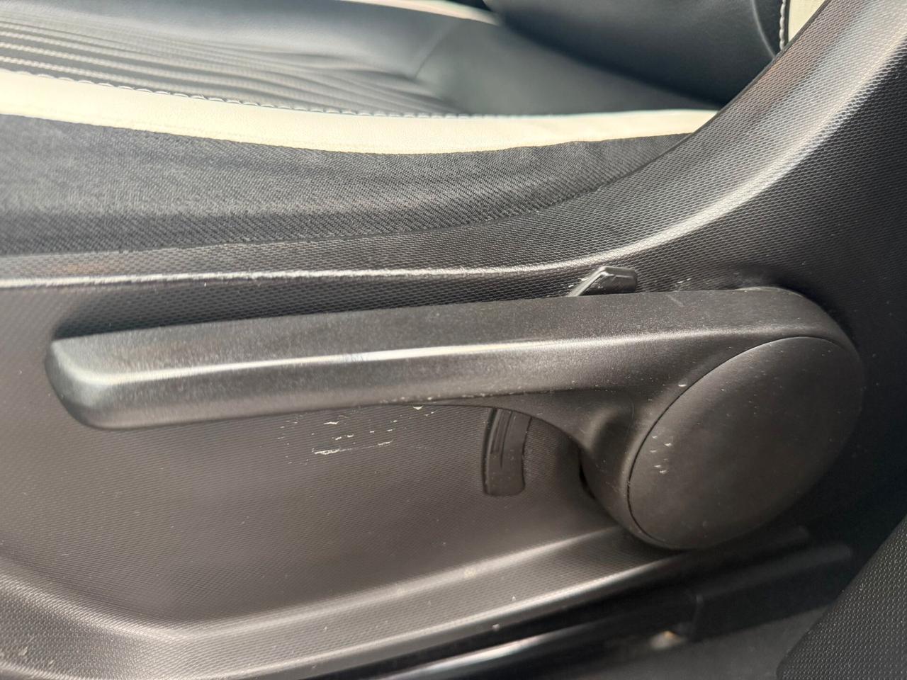 Renault Twingo TCe 95 CV EDC Intens