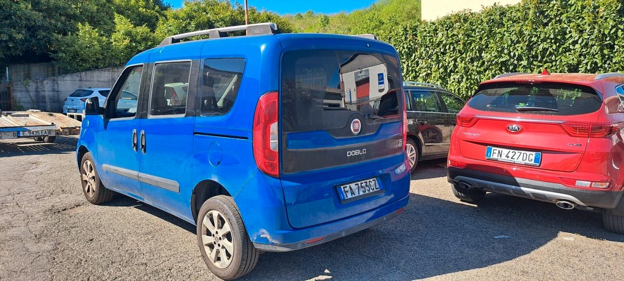 Fiat Doblò 1.6 MJT 16V 120CV Pop 7 POSTI