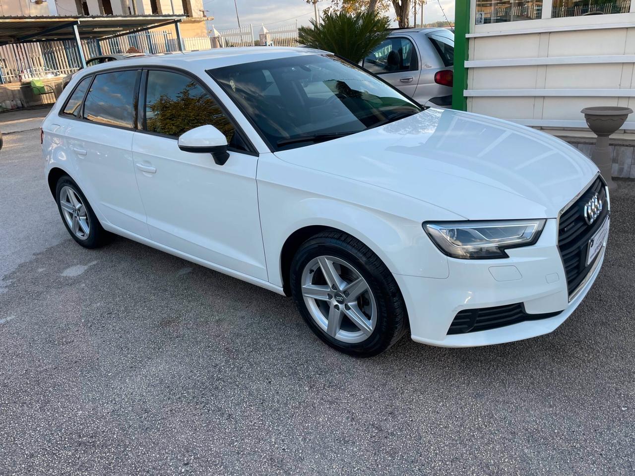 Audi A3 2.0 TDI 184 CV S tronic Sport quattro edition